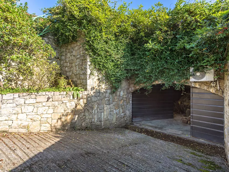 Immagine 19 di Villa in vendita  in Via Medolago a Scanzorosciate