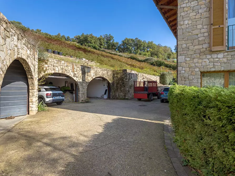 Immagine 20 di Villa in vendita  in Via Medolago a Scanzorosciate