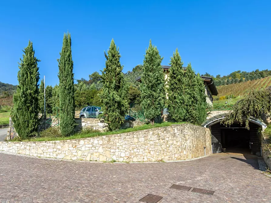 Immagine 30 di Villa in vendita  in Via Medolago a Scanzorosciate