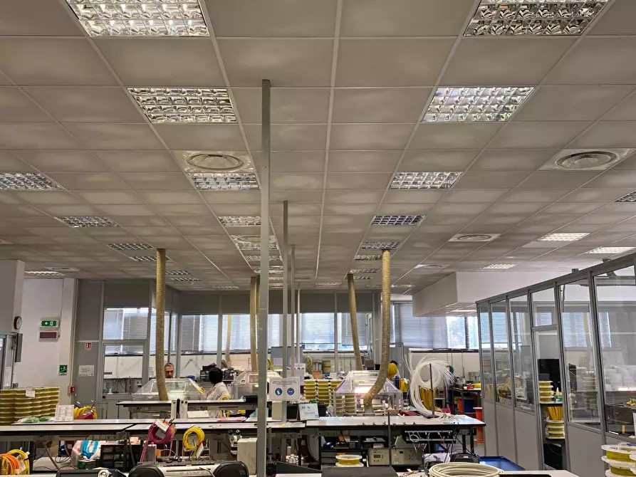 Immagine 3 di Capannone industriale in vendita  in via Sora a Capriate San Gervasio