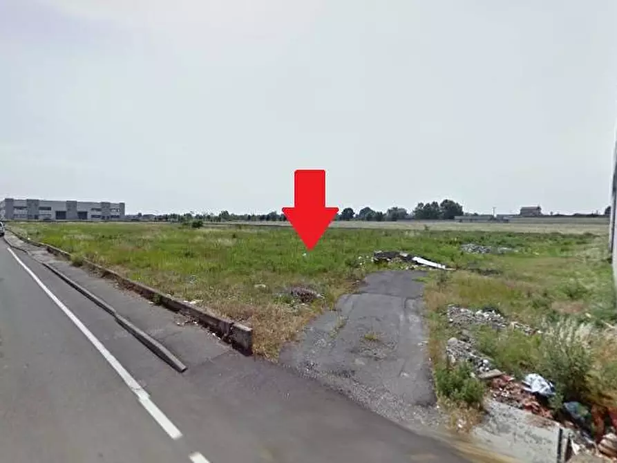 Immagine 5 di Locale commerciale in vendita  in Via Michelangelo Merisi a Antegnate