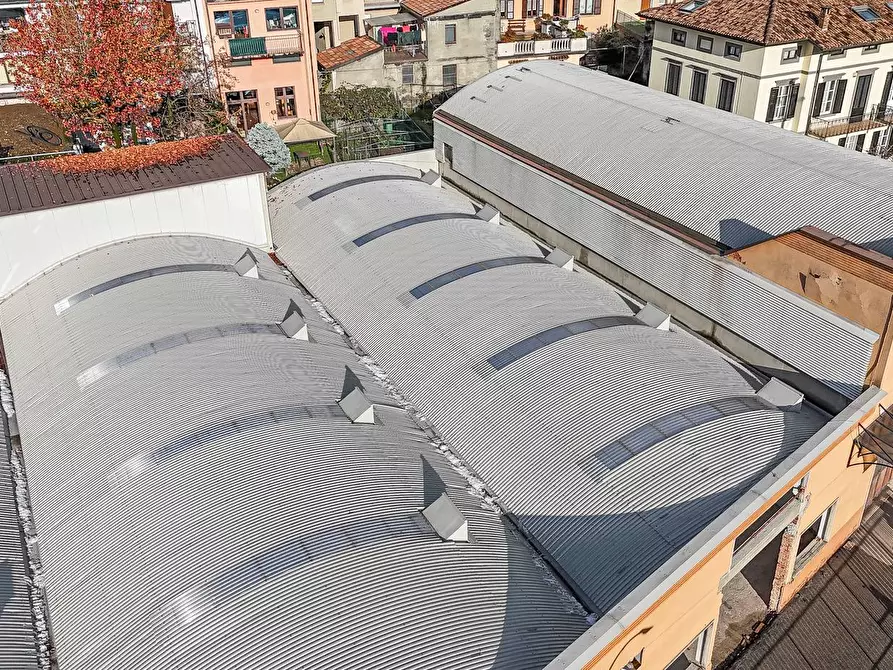 Immagine 15 di Capannone industriale in vendita  in Ferrari 75 a Vertova