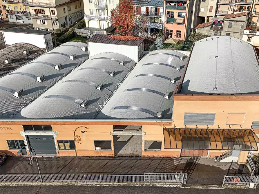 Immagine 2 di Capannone industriale in vendita  in Ferrari 75 a Vertova