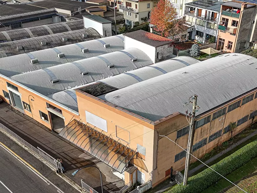 Immagine 17 di Capannone industriale in vendita  in Ferrari 75 a Vertova