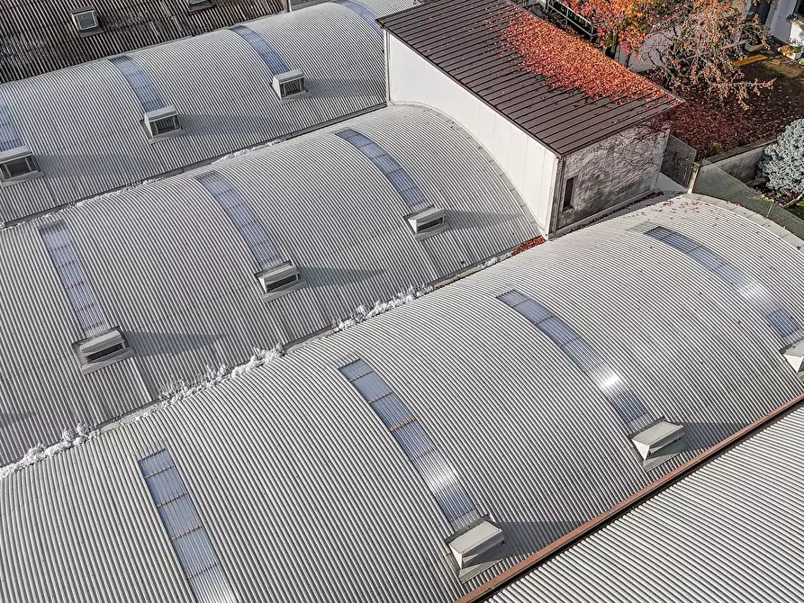 Immagine 19 di Capannone industriale in vendita  in Ferrari 75 a Vertova