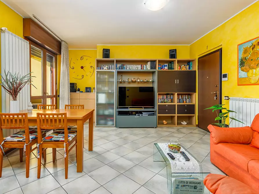 Immagine 1 di Appartamento in vendita  in Amadeo Duca D'Aosta 18 a Arcene