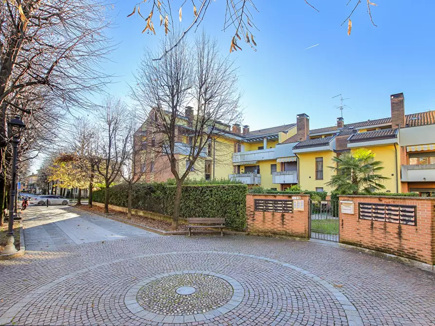 Immagine 11 di Appartamento in vendita  in Amadeo Duca D'Aosta 18 a Arcene