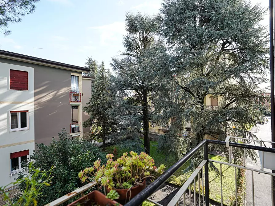 Immagine 8 di Appartamento in vendita  in VIA GIORDANO 6 a Bergamo