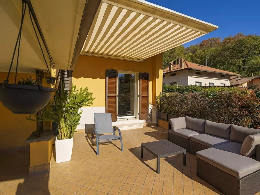 Immagine 1 di Appartamento in vendita  a Mozzo