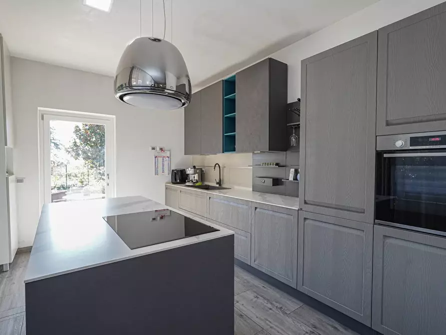 Immagine 3 di Appartamento in vendita  a Mozzo