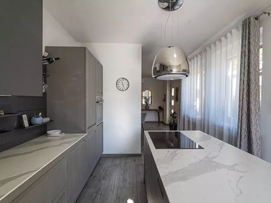 Immagine 5 di Appartamento in vendita  a Mozzo