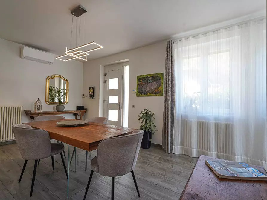 Immagine 15 di Appartamento in vendita  a Mozzo