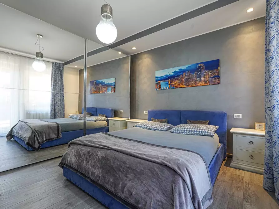 Immagine 19 di Appartamento in vendita  a Mozzo