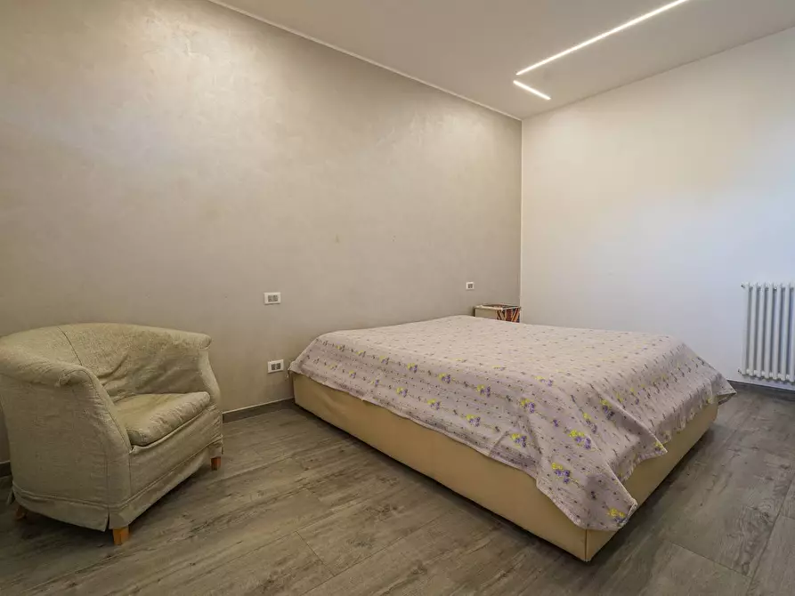 Immagine 30 di Appartamento in vendita  a Mozzo