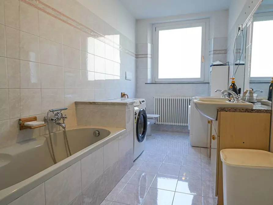 Immagine 32 di Appartamento in vendita  a Mozzo