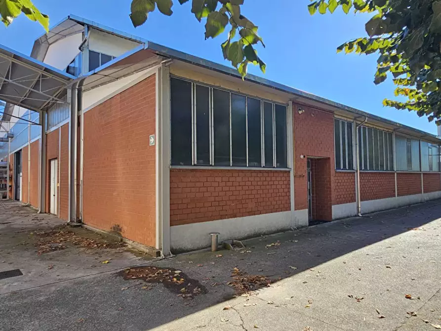 Immagine 3 di Capannone industriale in vendita  in VIA PROVINCIALE 581 a Urgnano