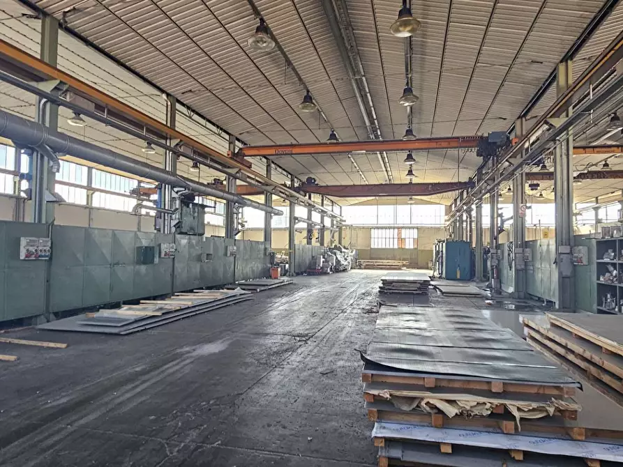 Immagine 17 di Capannone industriale in vendita  in VIA PROVINCIALE 581 a Urgnano