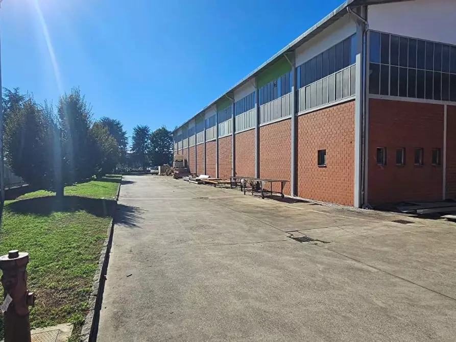 Immagine 21 di Capannone industriale in vendita  in VIA PROVINCIALE 581 a Urgnano