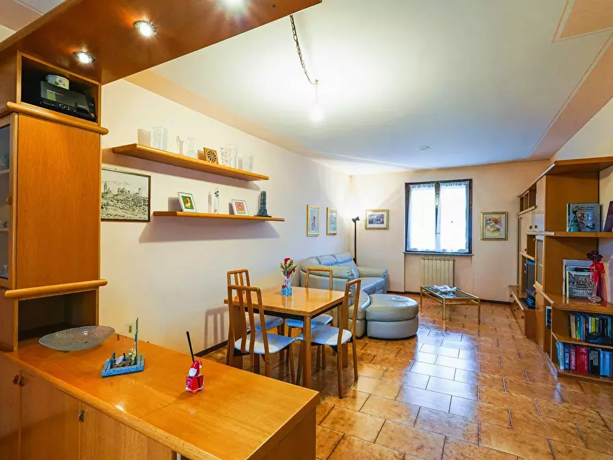 Immagine 2 di Appartamento in vendita  in VIA CADORNA 110 a Treviolo