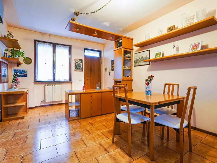 Immagine 4 di Appartamento in vendita  in VIA CADORNA 110 a Treviolo
