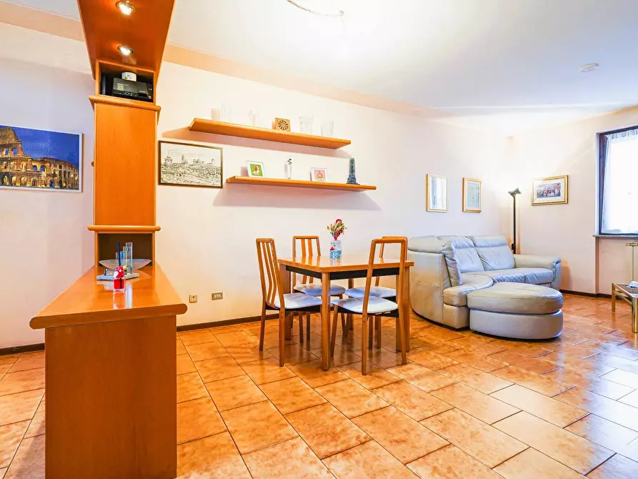 Immagine 11 di Appartamento in vendita  in VIA CADORNA 110 a Treviolo