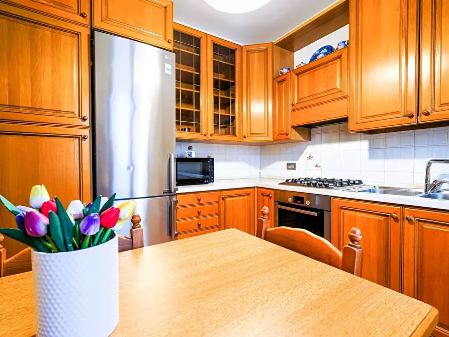 Immagine 15 di Appartamento in vendita  in VIA CADORNA 110 a Treviolo