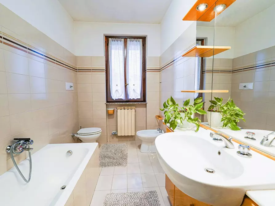 Immagine 20 di Appartamento in vendita  in VIA CADORNA 110 a Treviolo