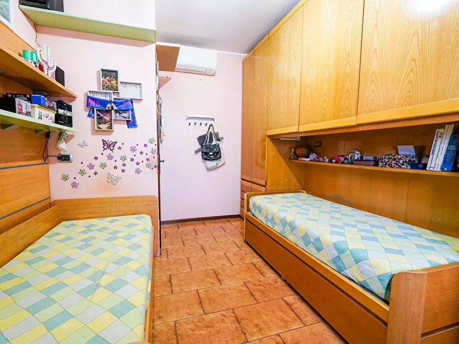 Immagine 37 di Appartamento in vendita  in VIA CADORNA 110 a Treviolo