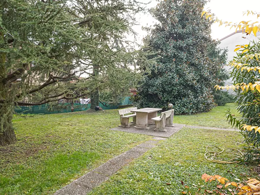 Immagine 42 di Appartamento in vendita  in VIA CADORNA 110 a Treviolo