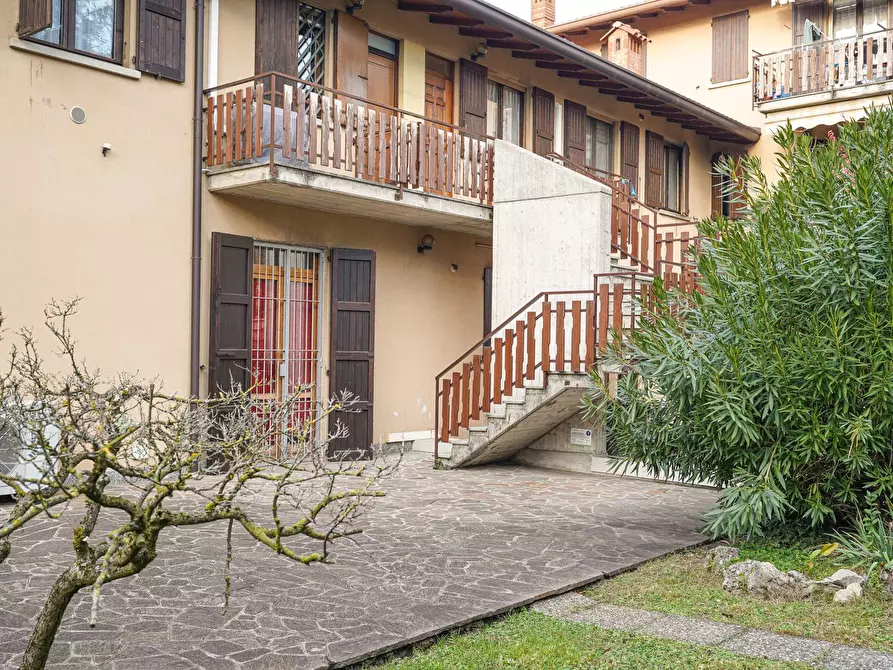 Immagine 44 di Appartamento in vendita  in VIA CADORNA 110 a Treviolo