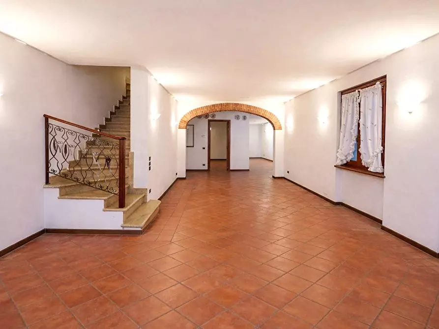 Immagine 15 di Villa in vendita  in Via Valle 1 a Bergamo