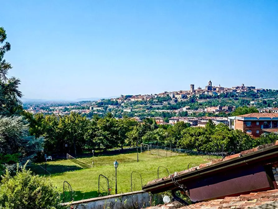 Immagine 4 di Villa in vendita  in Via Valle 1 a Bergamo