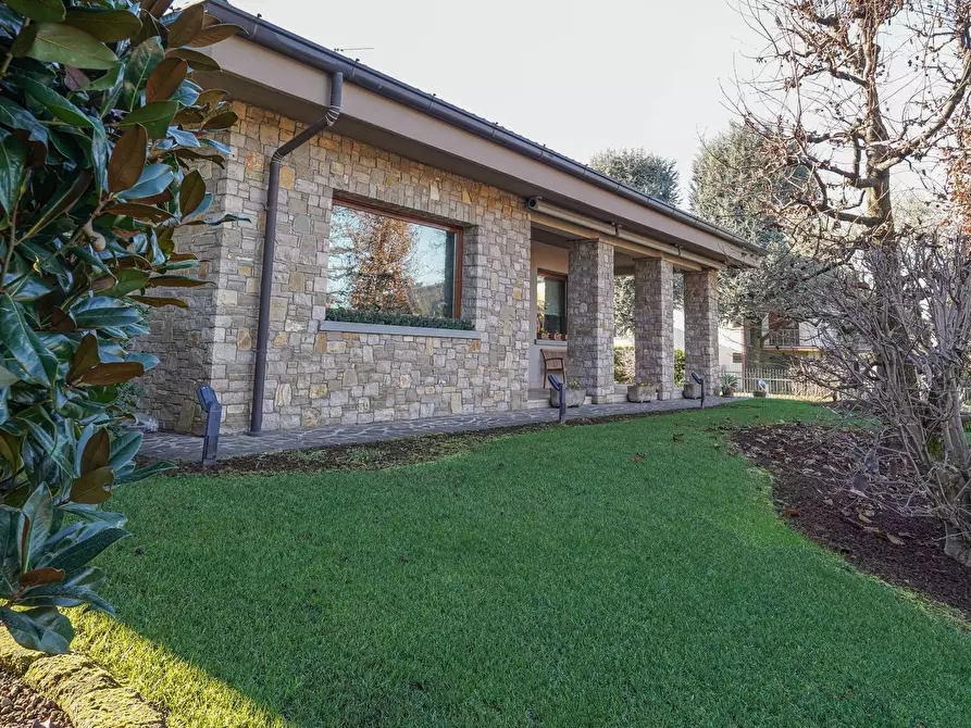 Immagine 11 di Villa in vendita  in SCARPAVENTO 1 a Spirano