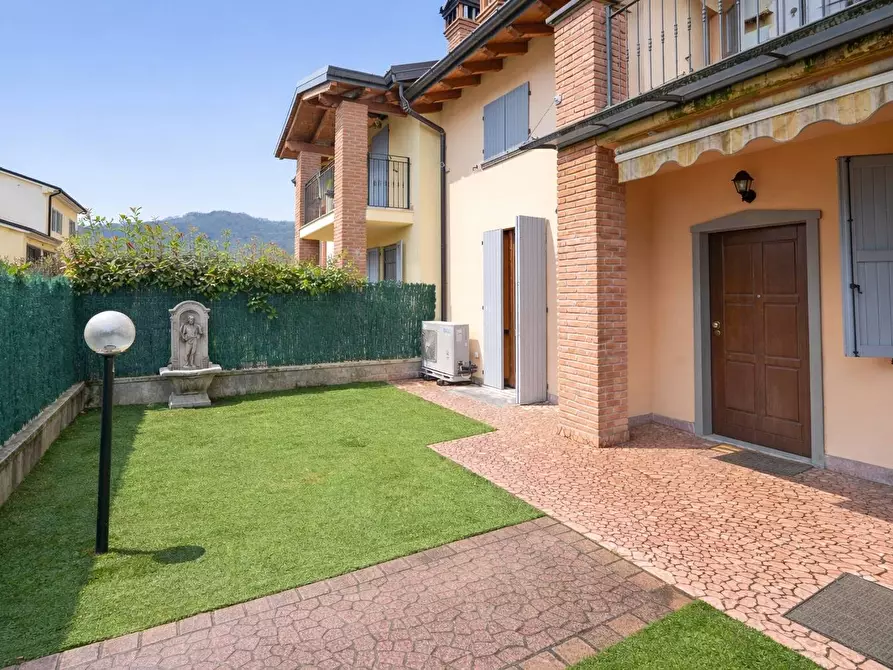 Immagine 4 di Villetta a schiera in vendita  in via giacomo manzu 18 a Sotto Il Monte Giovanni Xxiii