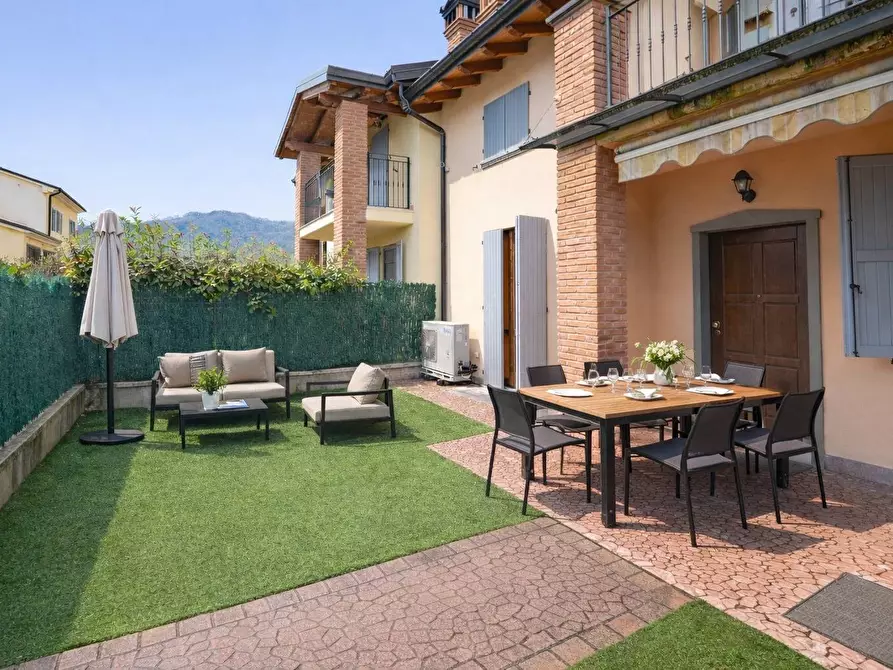 Immagine 3 di Villetta a schiera in vendita  in via giacomo manzu 18 a Sotto Il Monte Giovanni Xxiii