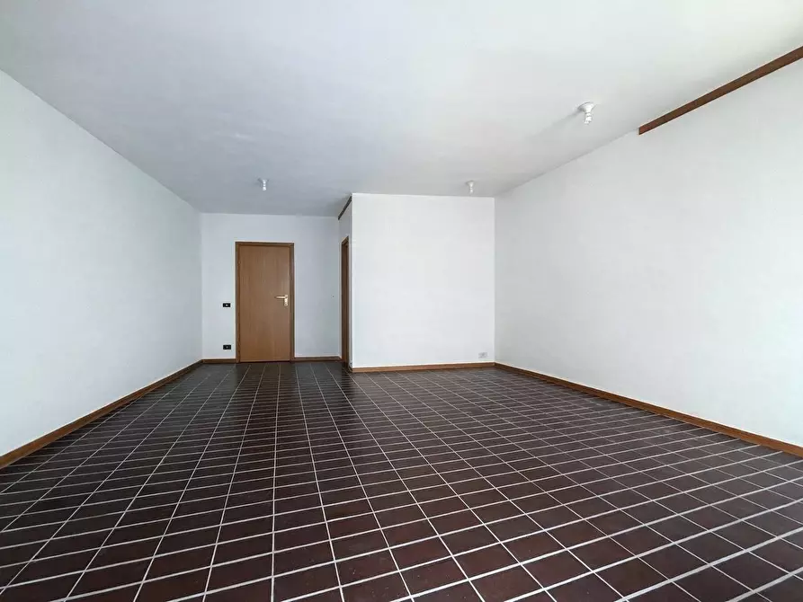 Immagine 6 di Appartamento in vendita  in via montebello a Algua