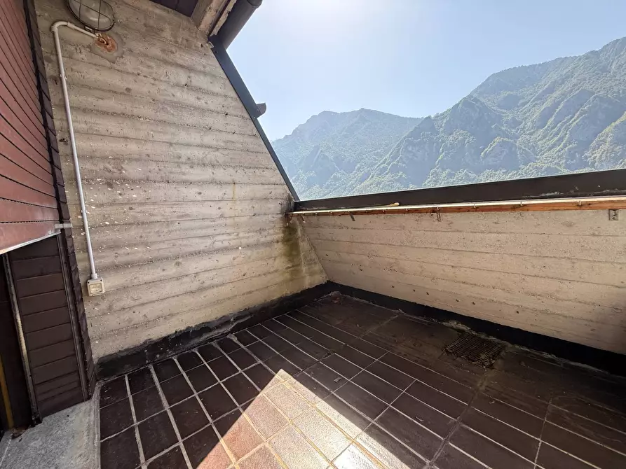 Immagine 5 di Appartamento in vendita  in via montebello a Algua