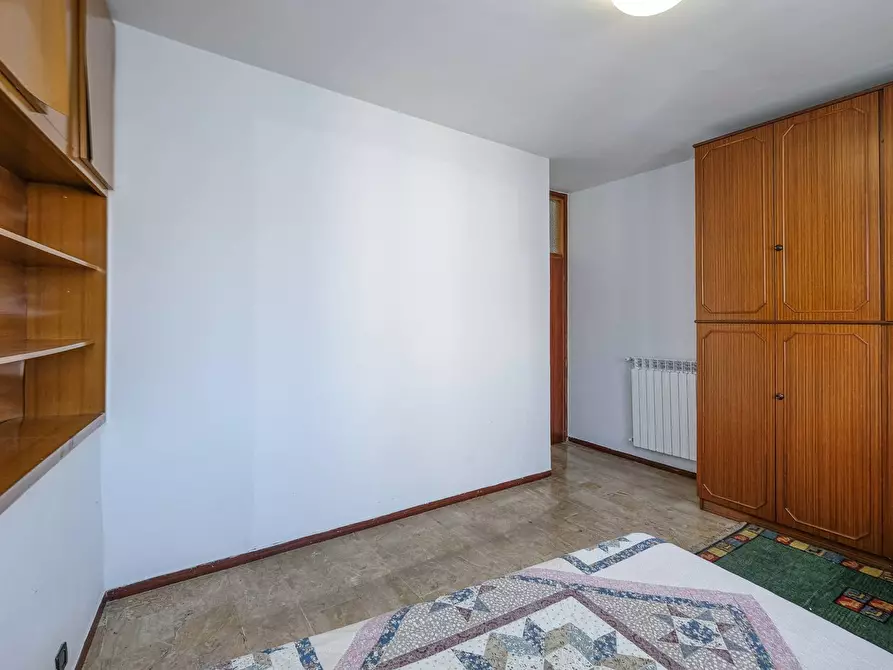 Immagine 23 di Magazzino in vendita  in DONIZETTI 6 a Romano Di Lombardia