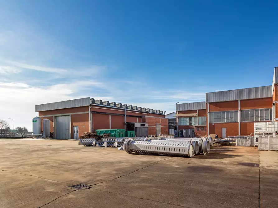 Immagine 4 di Capannone industriale in vendita  in via provinciale a Urgnano