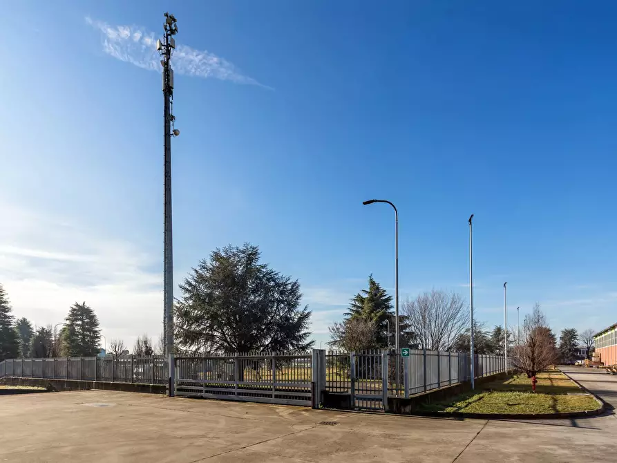 Immagine 8 di Capannone industriale in vendita  in via provinciale a Urgnano