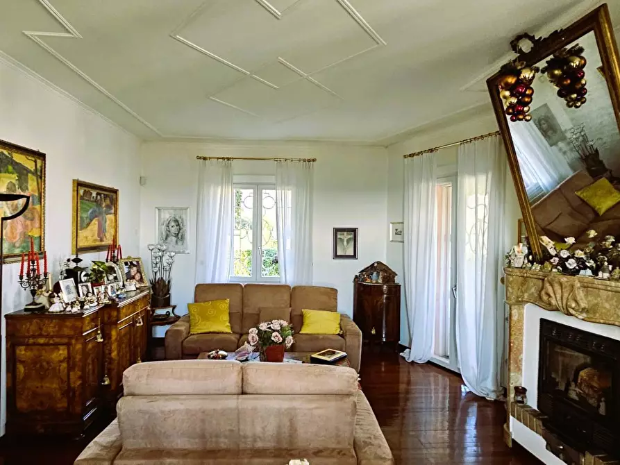 Immagine 9 di Villa in vendita  in San Rocco 26 a Castelli Calepio