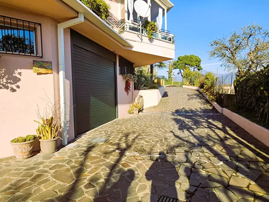 Immagine 38 di Villa in vendita  in San Rocco 26 a Castelli Calepio