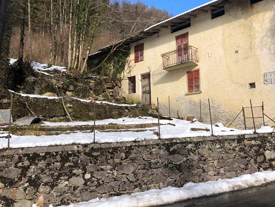 Immagine 17 di Rustico / casale in vendita  in Via Miralago a Algua