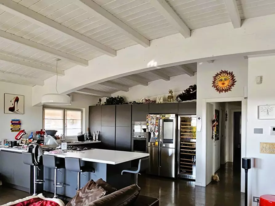 Immagine 3 di Appartamento in vendita  in via dei Mille 77a a Castelli Calepio