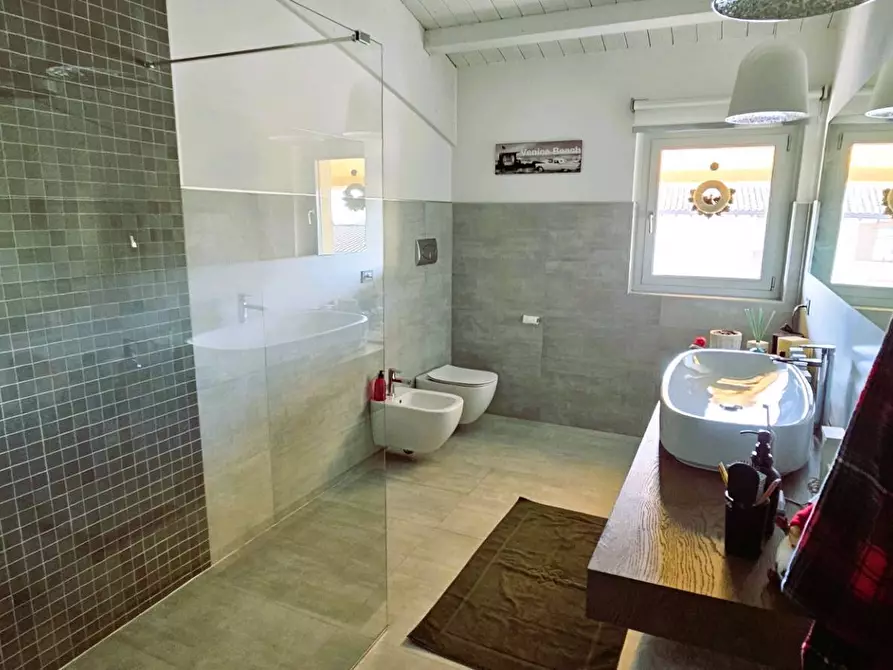 Immagine 14 di Appartamento in vendita  in via dei Mille 77a a Castelli Calepio