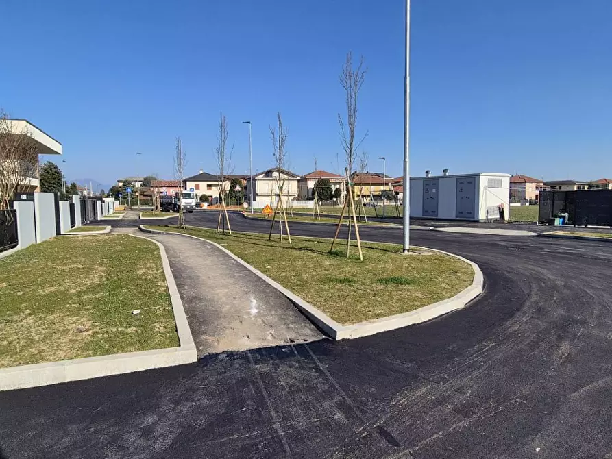 Immagine 24 di Appartamento in vendita  in via Mazzini a Treviolo