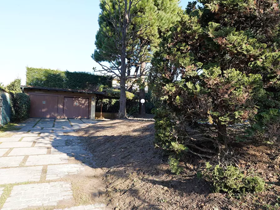 Immagine 24 di Villa in vendita  in via Don Egidio Gambirasi 1 a Grezzago