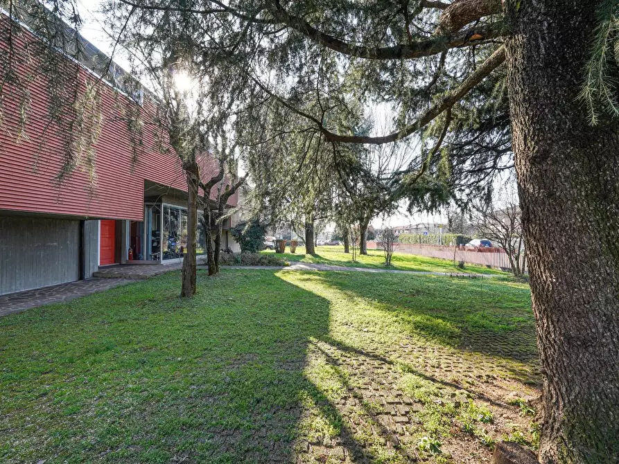 Immagine 11 di Casa indipendente in vendita  in VIA PAPA GIOVANNI XXIII 55 a Azzano San Paolo