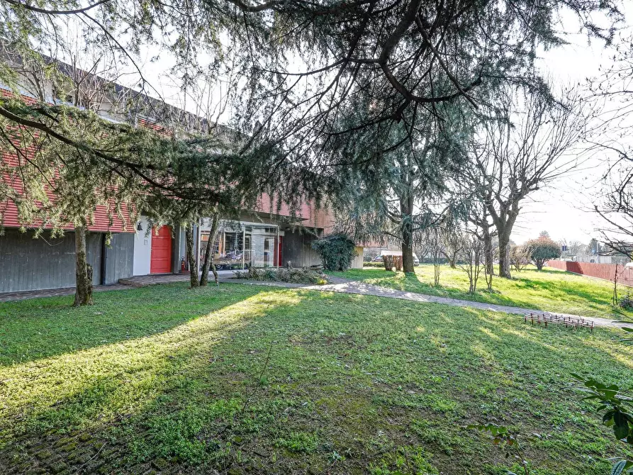 Immagine 12 di Casa indipendente in vendita  in VIA PAPA GIOVANNI XXIII 55 a Azzano San Paolo