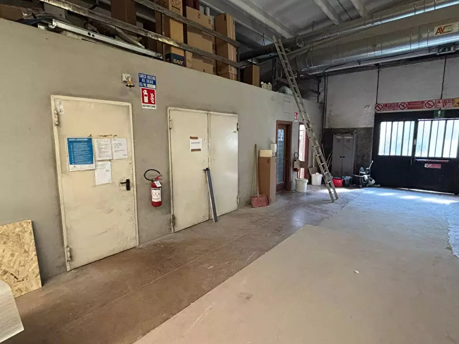 Immagine 19 di Capannone industriale in vendita  in via donatori di organi a Sant'omobono Terme